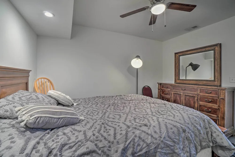 Nashville Area Apartment: 12 Mi to Downtown!