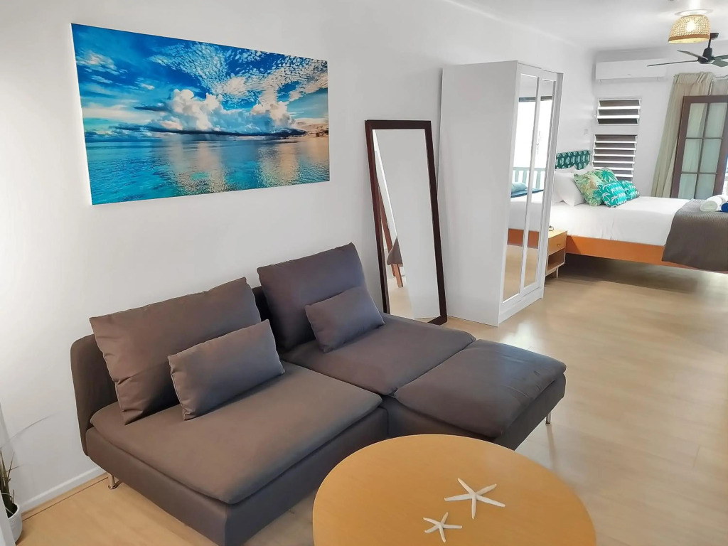 Palm Cove Beach Retreat - 1st Floor