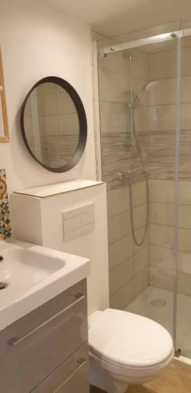Adorable Studio 25m² Tres Calme Avec Parking (Adults Only)