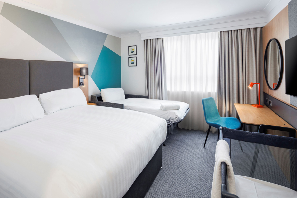 Holiday Inn Aylesbury by IHG