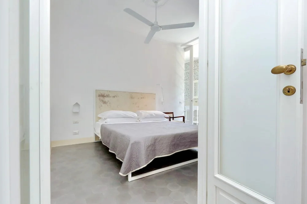 Wonderful 1bdr Apt. Near Colosseum