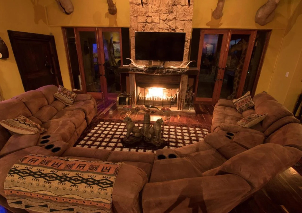 Phumelelo Lodge