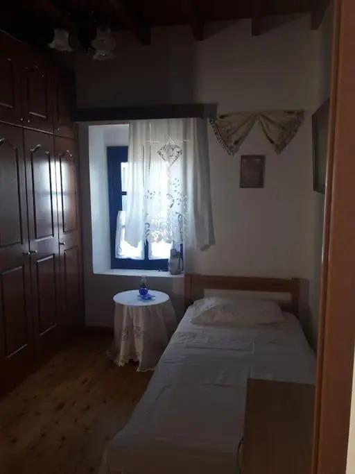 Emporios Traditional Sea View House