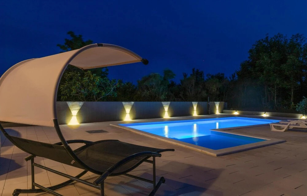 Gorgeous Home In Bibinje