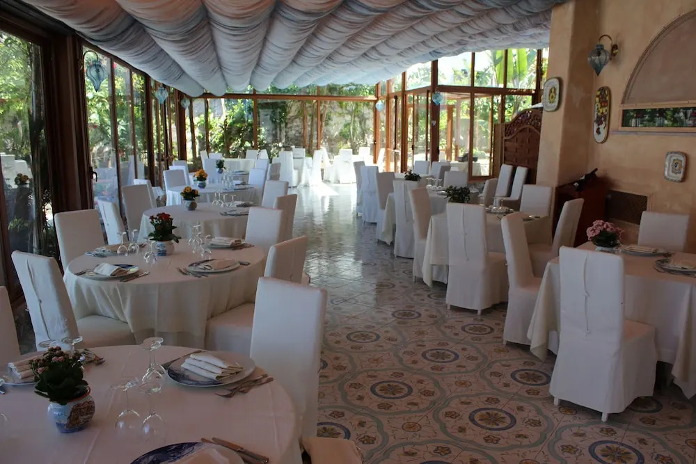 LIncanto Suites Ischia