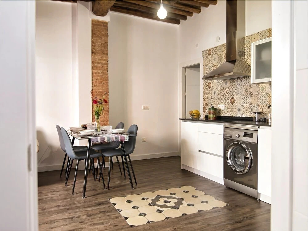 Sweet and trendy nest for 6