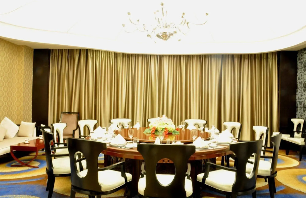 Erdos Sishuangman Hotel