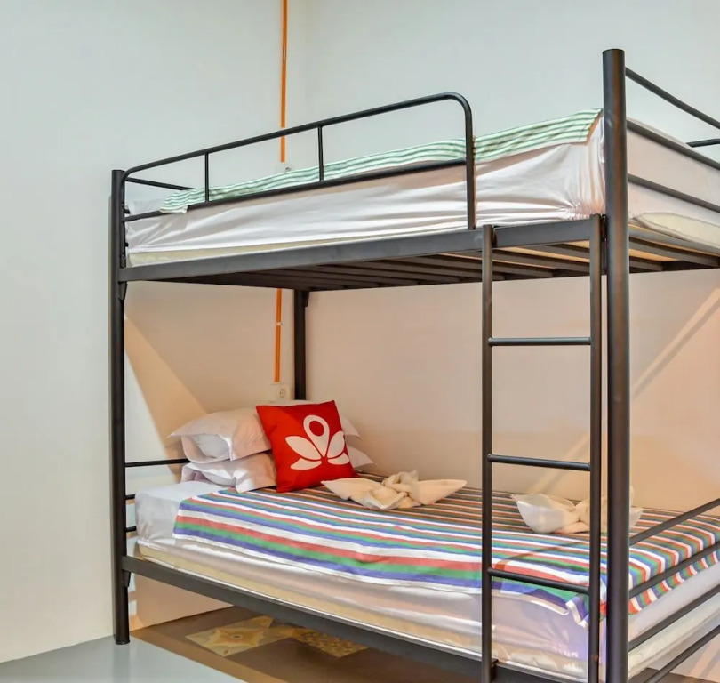 ZEN Rooms Adisucipto Airport - Hostel
