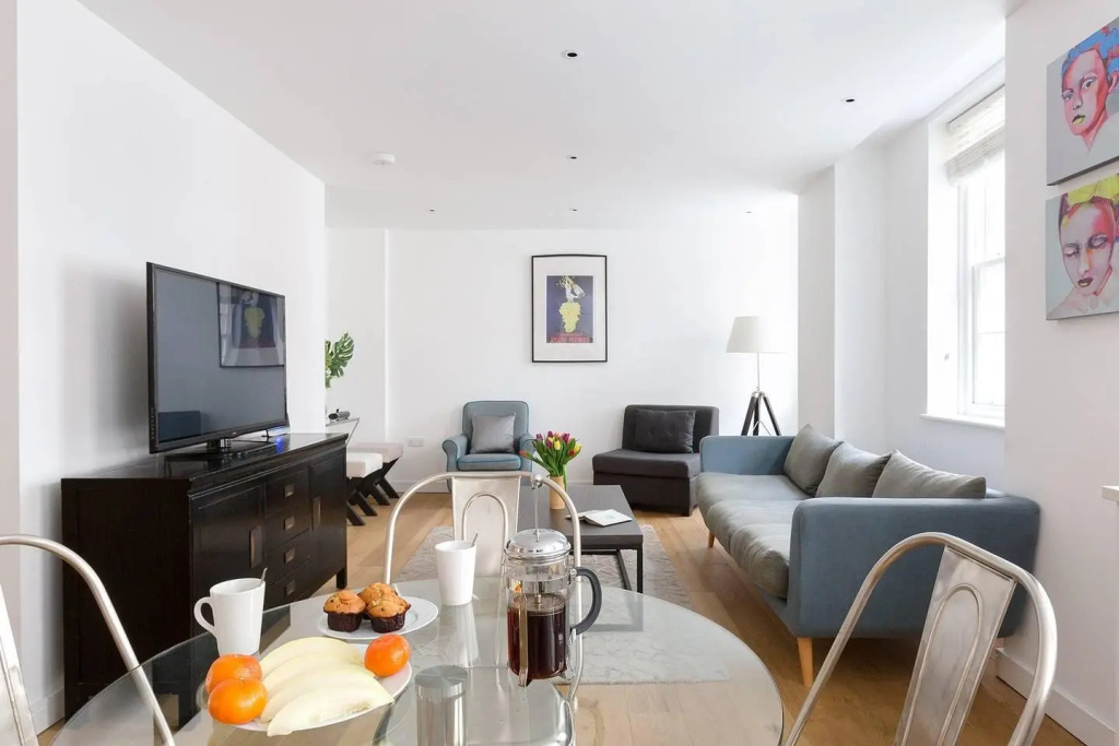 Urban Stay Lovat Lane Apartments