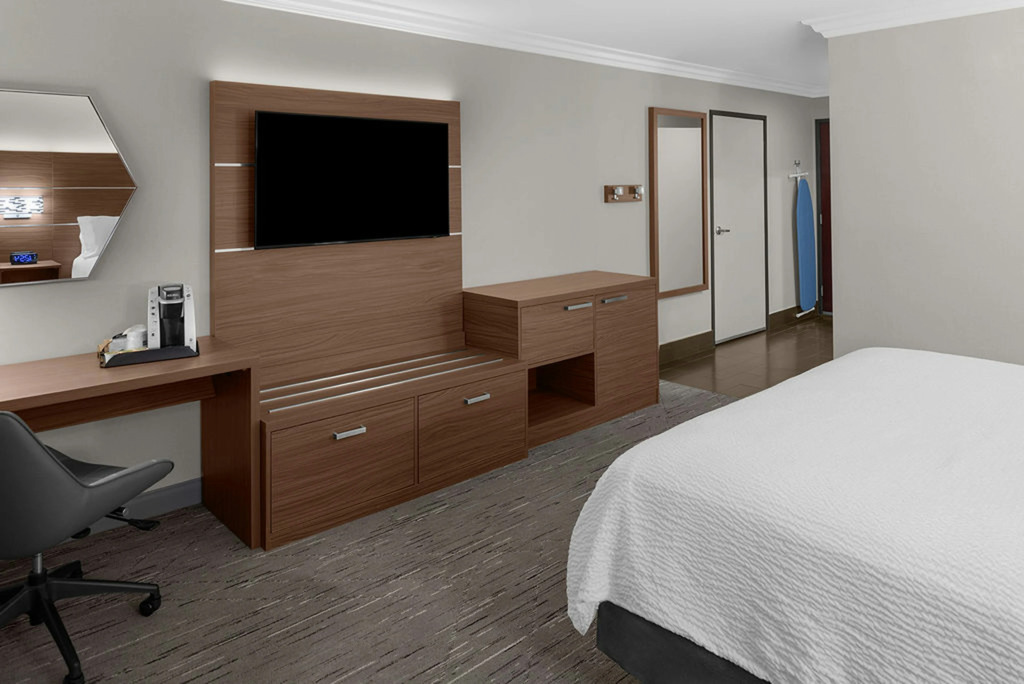 Holiday Inn Express Hotel & Suites Twentynine Palms by IHG