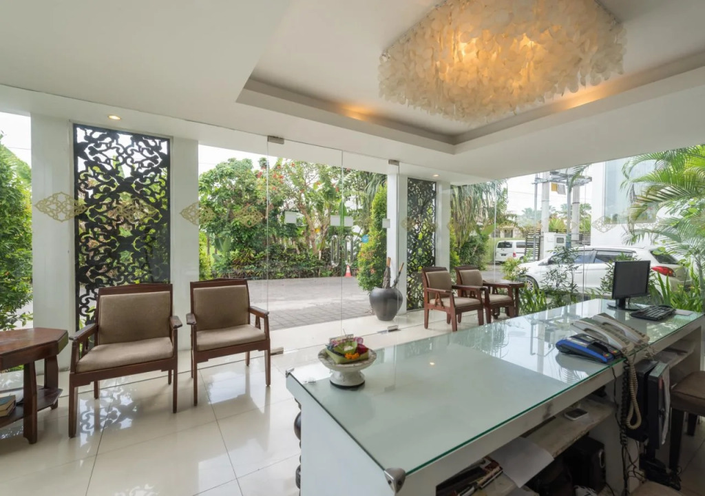 The Kanjeng Suites Villas Seminyak