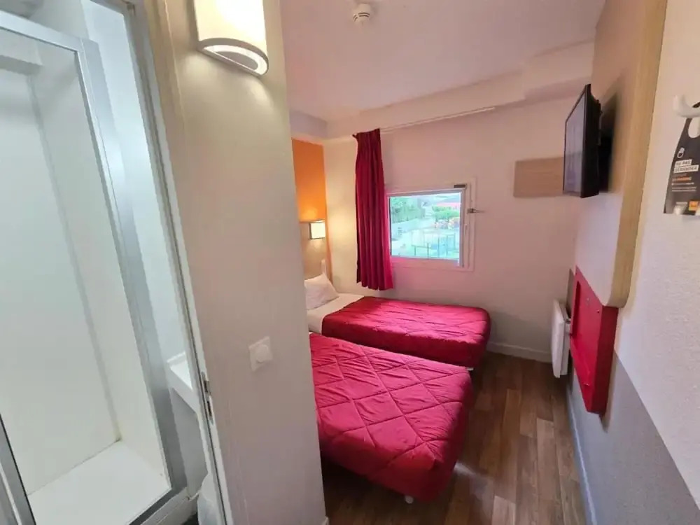 Premiere Classe Troyes Sud - Parc St Thibault