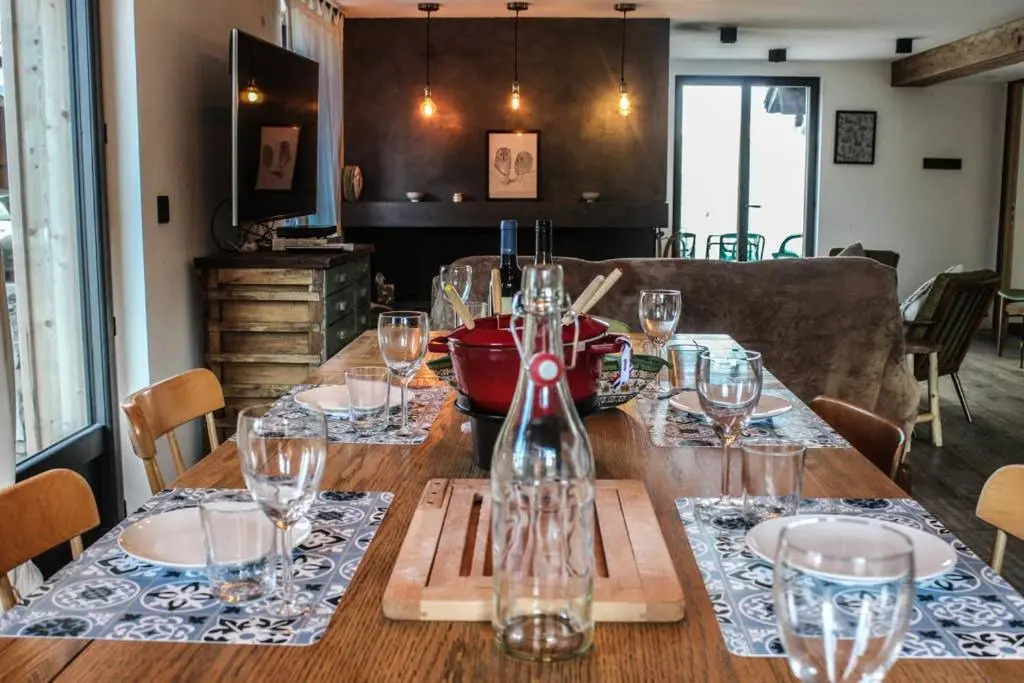 Chalet Petit Pierre - Mountain Voyages chalet
