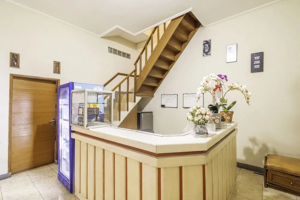 OYO 2418 Sutanto Guest House
