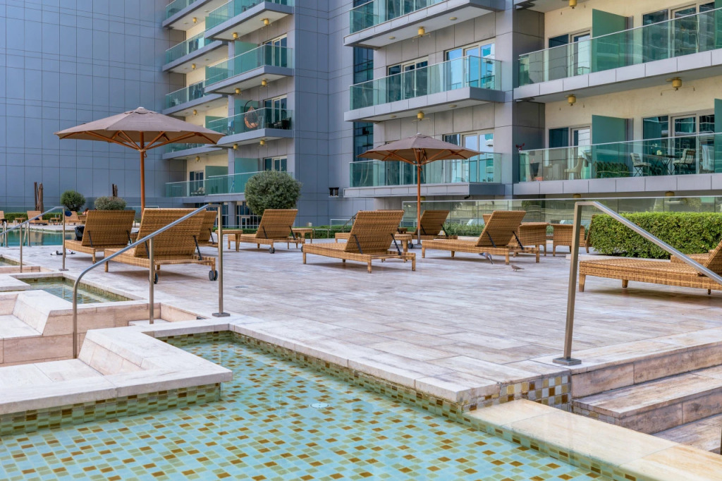 Stunning Studio Near Burj Khalifa