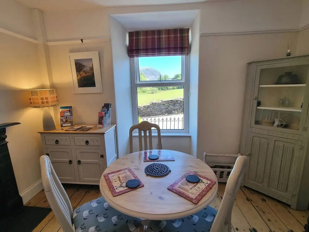 Moelwyn View Cottage