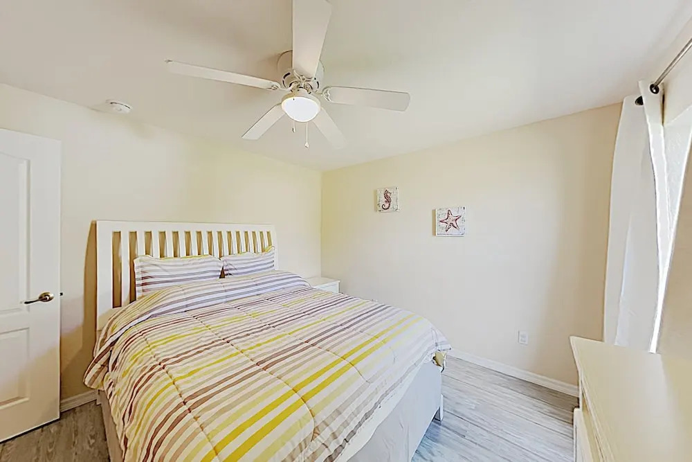 Charming Cape Coral Gem W/ Lanai & Pool 4 Bedroom Home