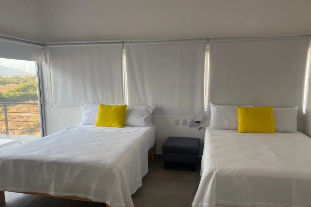 Papaya Suites Diamante