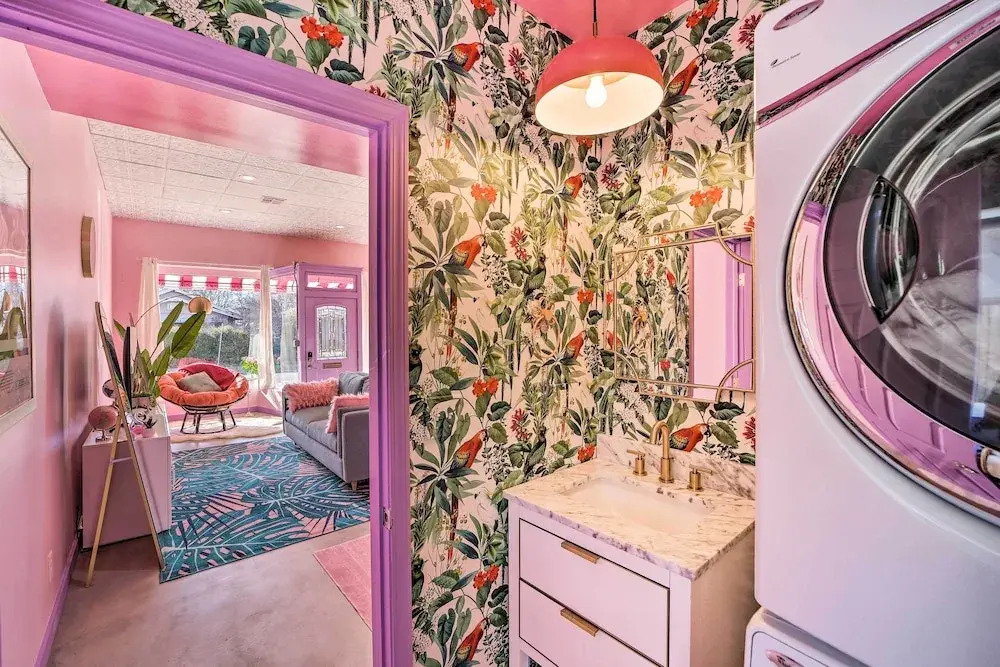 Unique, Themed Tulsa Escape ~ 2 Mi to Downtown!