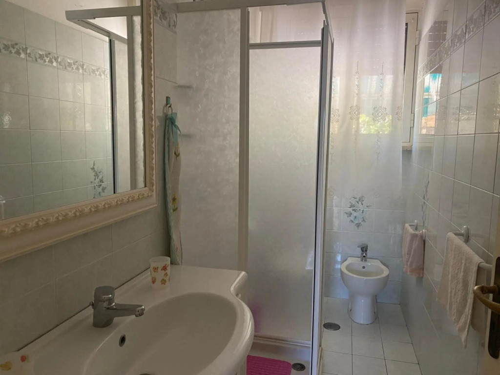 Apartment above the panoramic road of the village.-Casa Stella