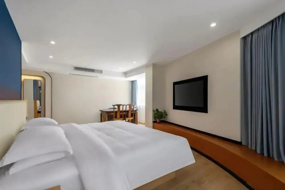 Huajing Hotel