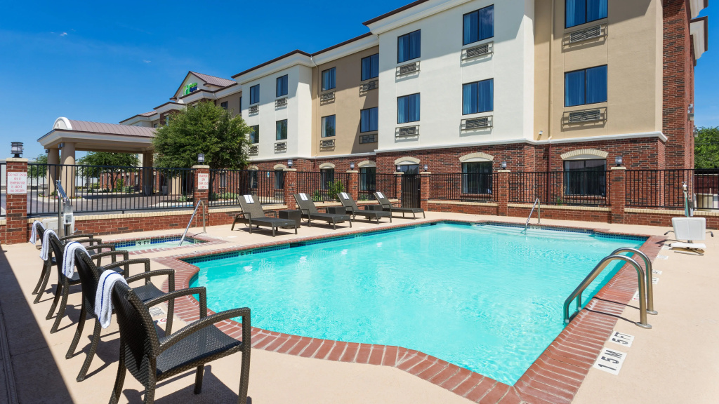 Holiday Inn Express & Suites Midland Loop 250 by IHG
