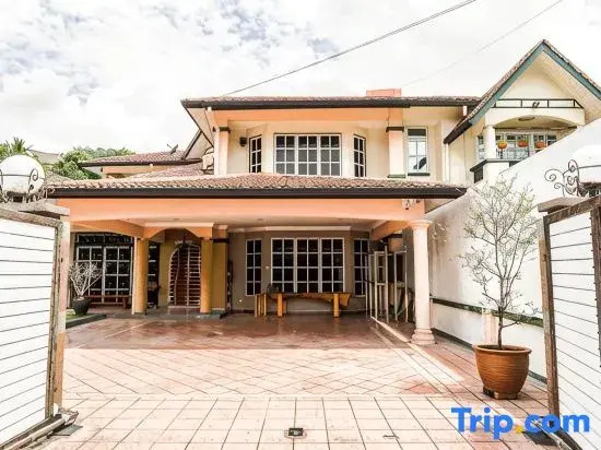 Wangsa Maju Luxury Villa with Private Pool-12pax