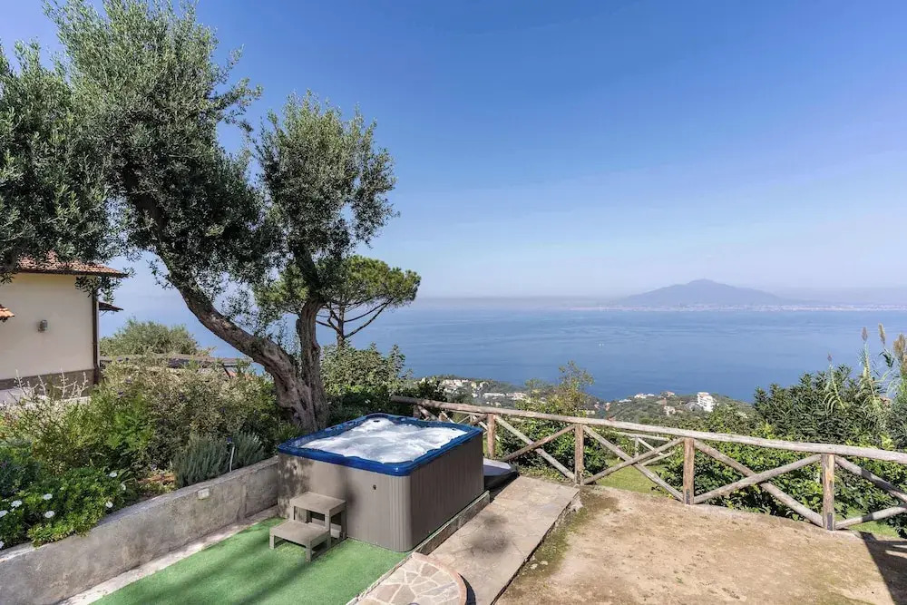 Giulia 1 Villa Apartment Shared Pool Sea Views