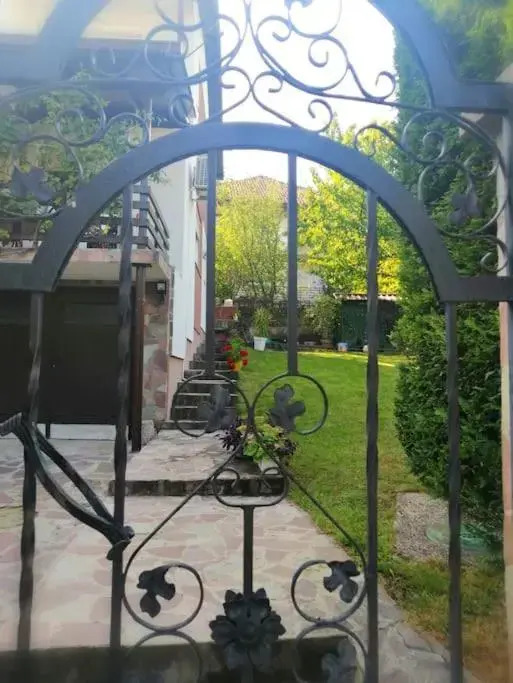 ZNK Family House