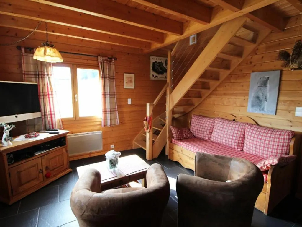 Chalet tout confort avec terrasse et poêle, animaux acceptés - FR-1-589-233