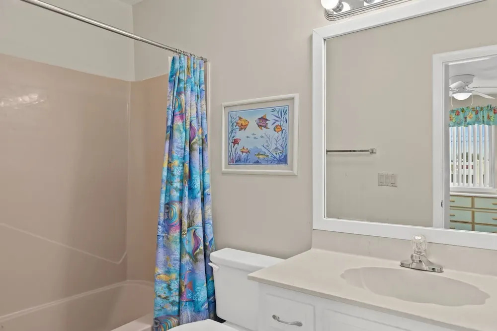 2bd/2.5ba Gulf Front Townhome Near Pier Park! Gulf Views! Beach Access!