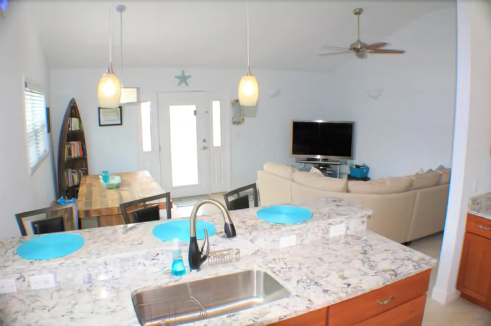 Sapphire #48041 - 2 Br Home