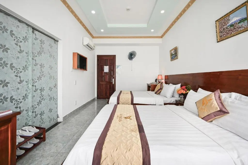Venus Hotel