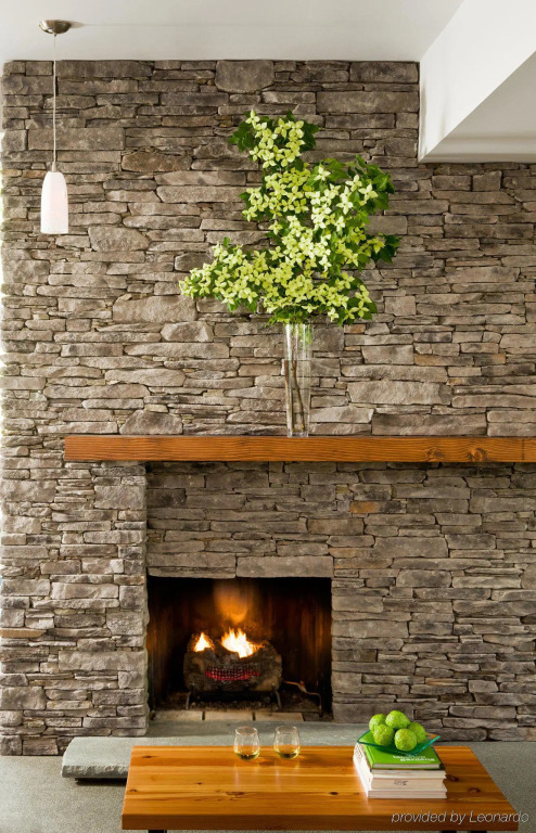 Ledges Hotel