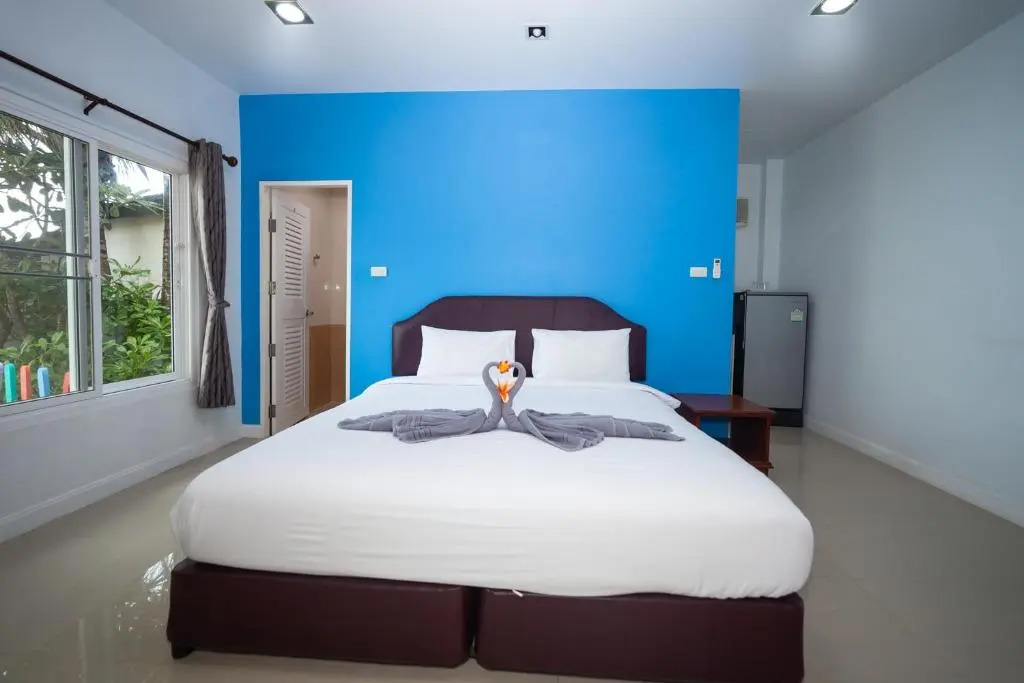Maenam Villa Hotel