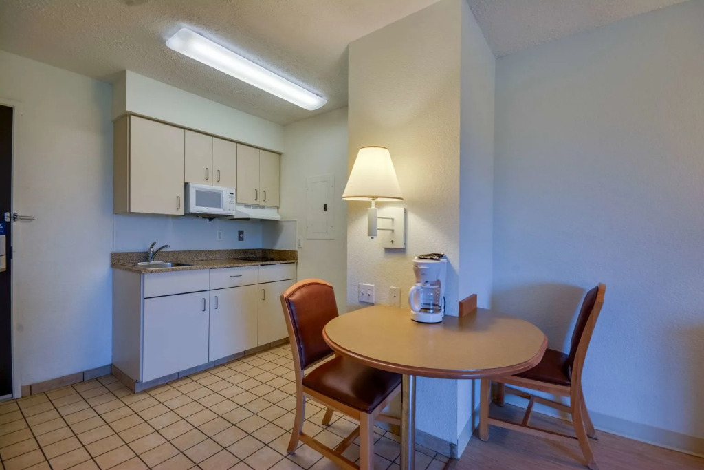 Motel 6-Biloxi, MS - Beach