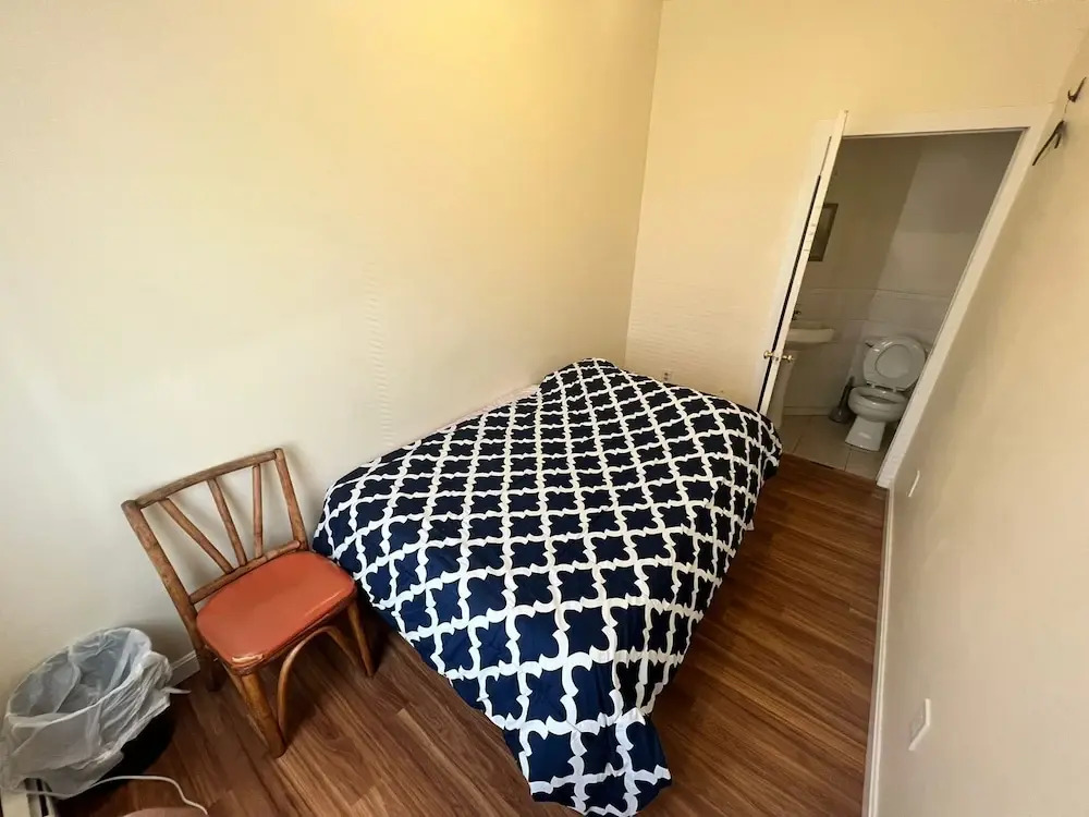 Esjacpe Guest House