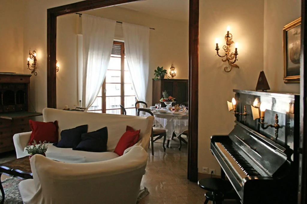 Residenza Oltrarno