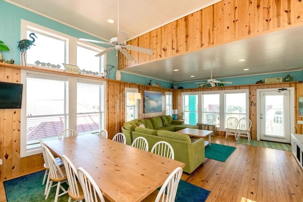 Port A Paradise 66 by RedAwning