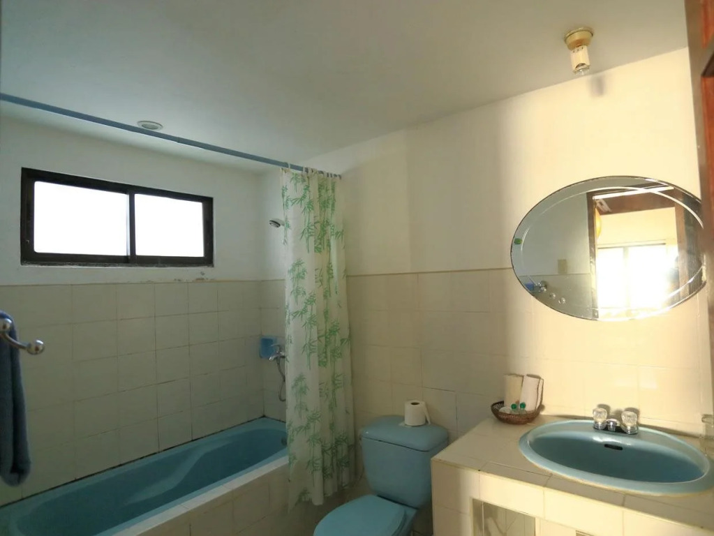 Lishui Beach Resort