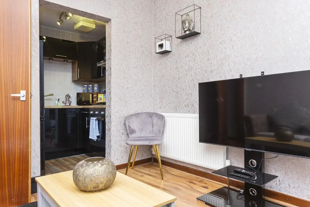 Stylish 1 Bedroom Apartment-ground Floor