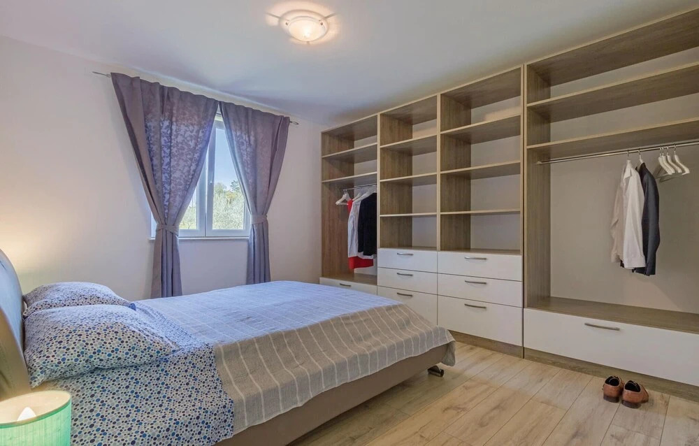 Awesome Home in Kanfanar With Wifi and 1 Bedrooms