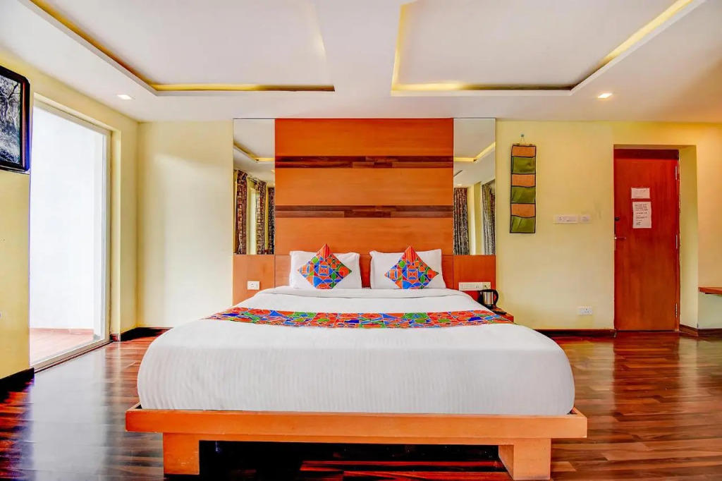 FabHotel Abirami Grand Inn - Nr Bryant Park