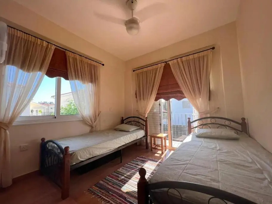 3bdr villa-pool/700m from a blue flag beach