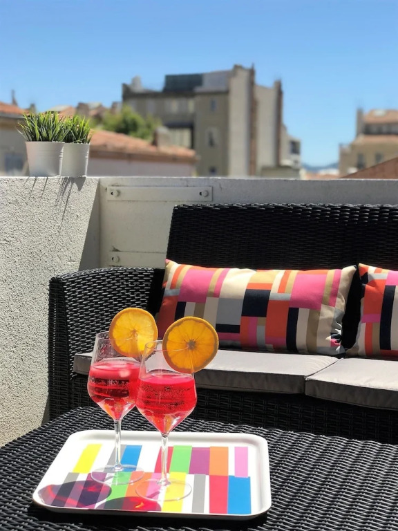 Les Appartements dEdmond St Sebastien