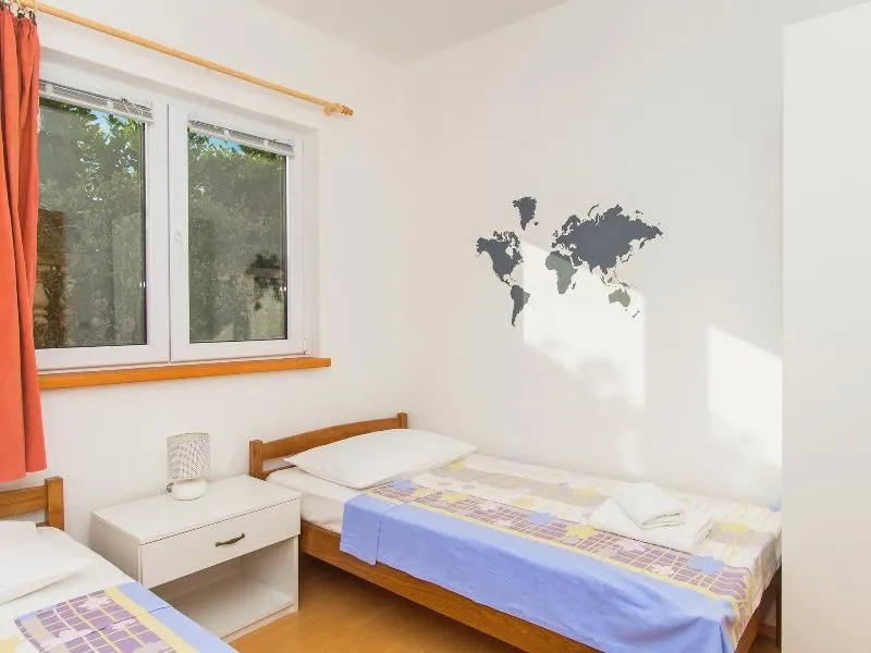 Apartments Marinko