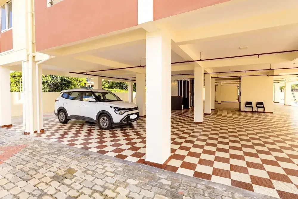 Mcity Elite Suites