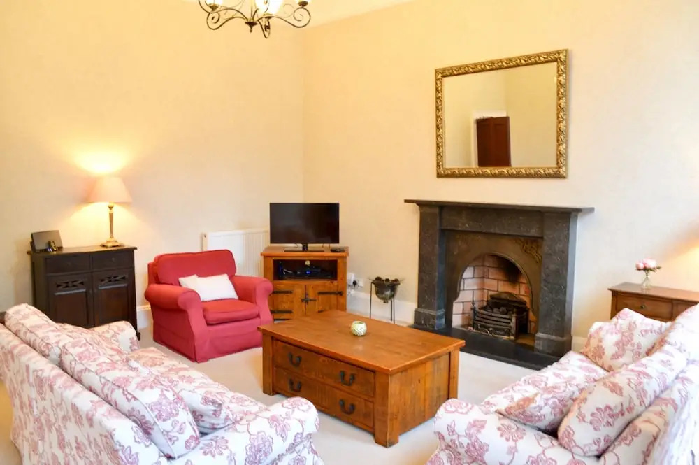 Georgian Flat In The West End