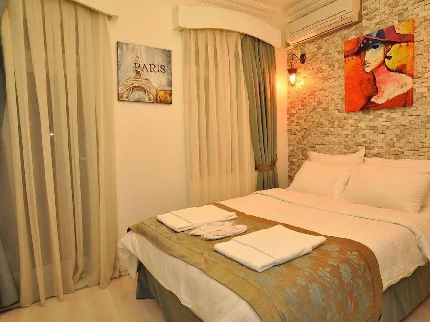 Magic House Hotel