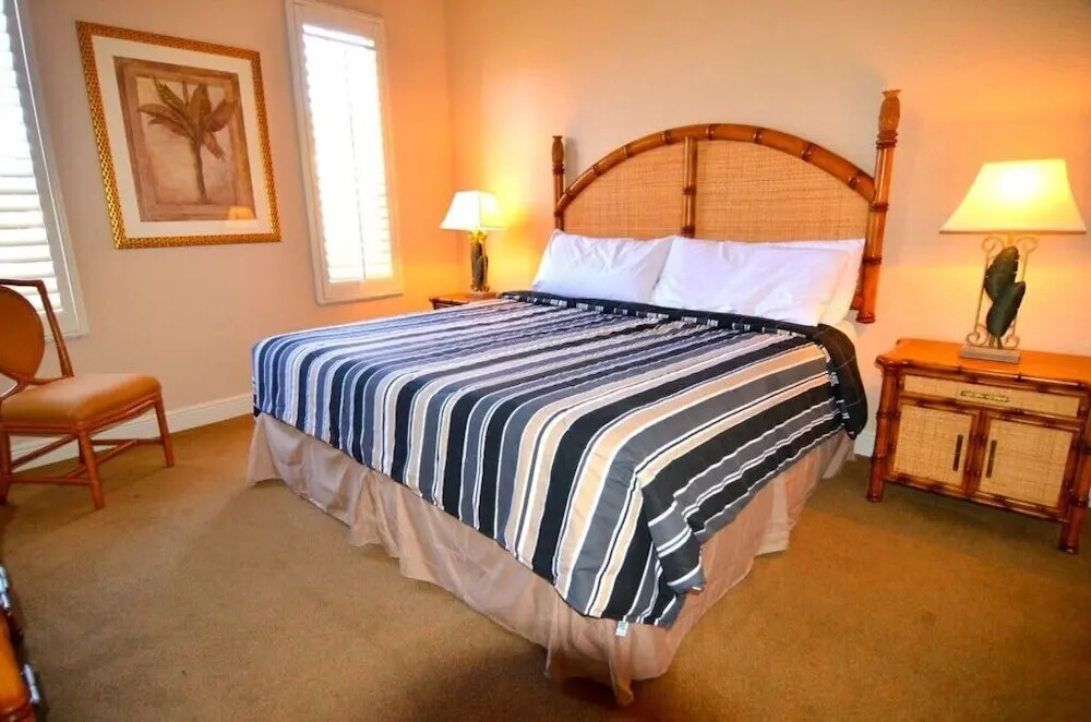 3500cal 4 Bedroom Townhouse